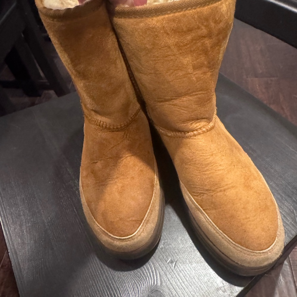Ugg Tan Shearling Boots